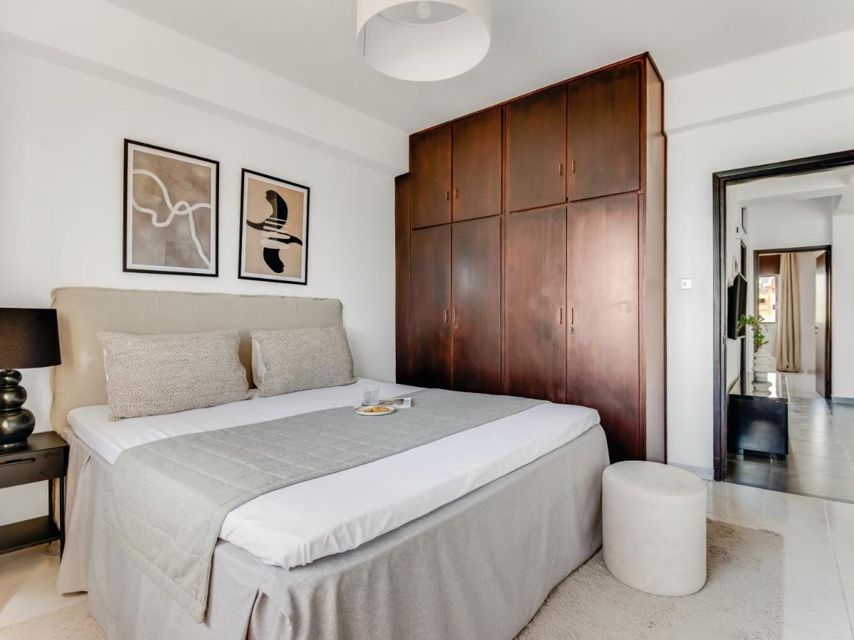 לימסול Sanders Kanika Sea Forum - Adorable 2-Bedroom Apartment With Sea View מראה חיצוני תמונה